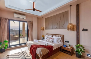 room-thumbnail