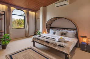 room-thumbnail